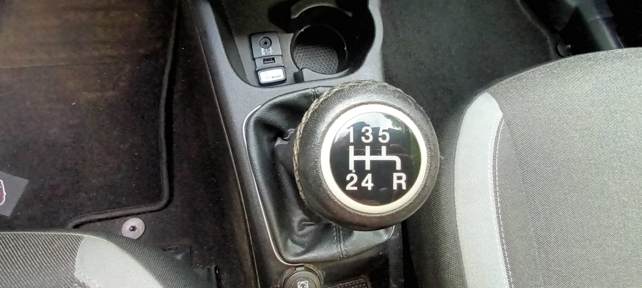 Fahrwerk – Fahrzeugdetail – Foto 6