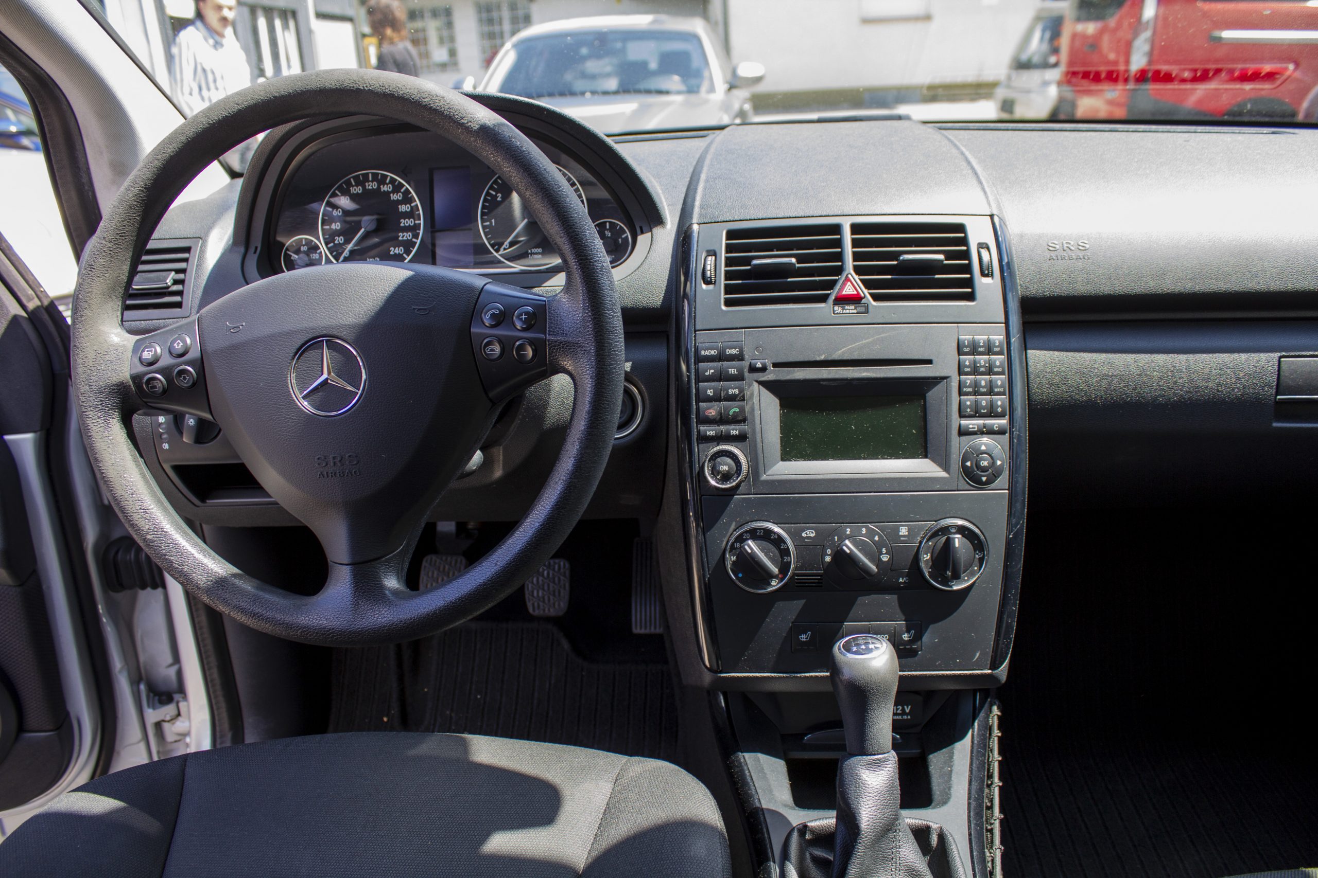 Fahrwerk – Fahrzeugdetail – Foto 8