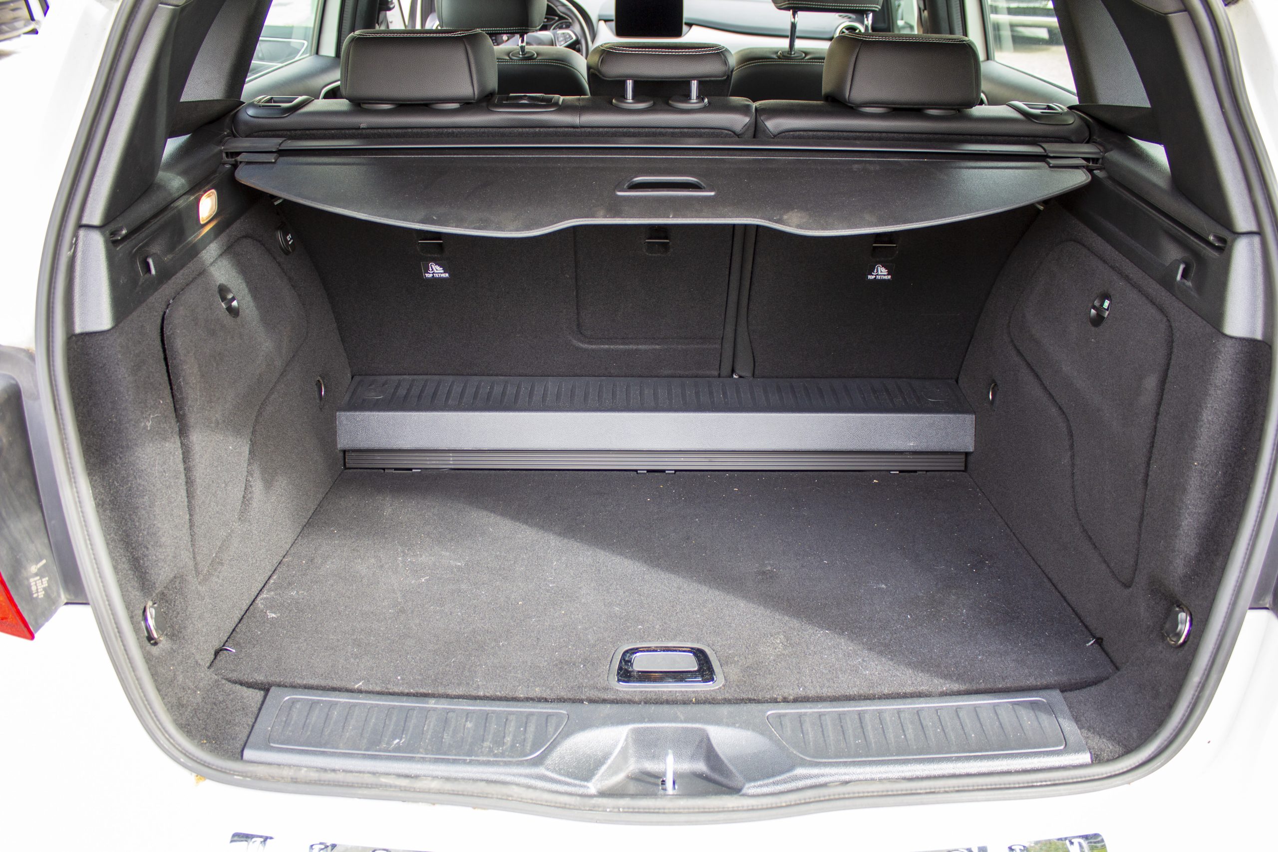 Fahrwerk – Fahrzeugdetail – Foto 19